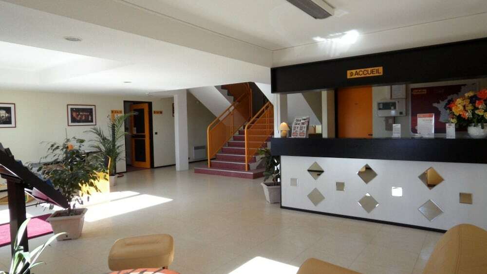 Hotel The Originals Access Bourges Nord Saint-Doulchard Exterior foto